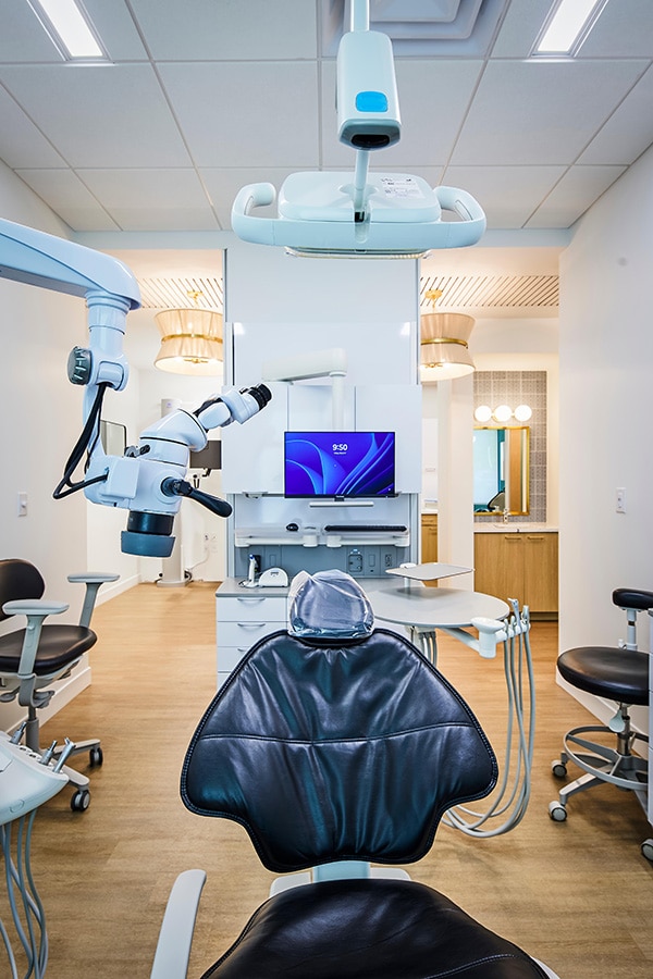 Dental technology decorative image